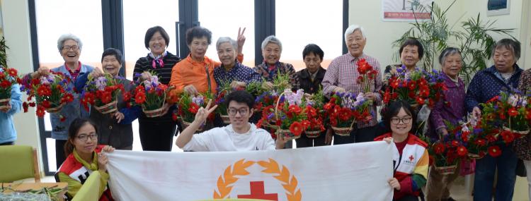 珍琦公益 | 用心呵护  让失智老人不失“爱”